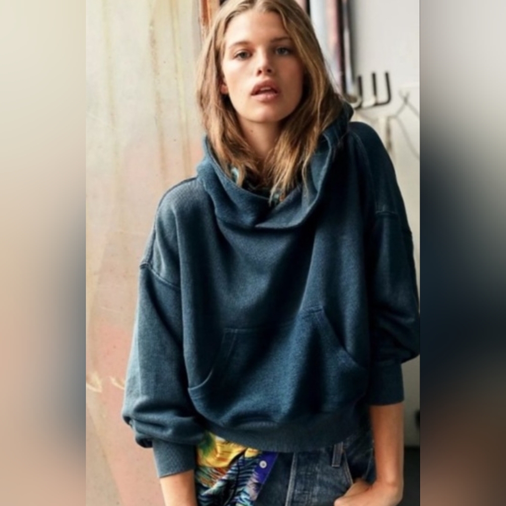 Women's Blue Hoodie Sweater